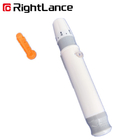 ABS สีขาวสีเทา 10.5 ซม. ปากกาอุปกรณ์น้ำตาลในเลือด Lancet พร้อมปากกา Ejector